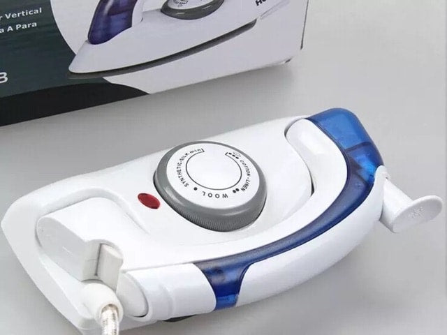 MINI FOLDABLE TRAVEL CLOTHES IRON